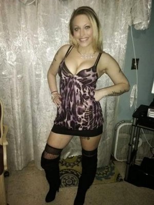 Jazia sex club in Corpus Christi Texas, escort girl